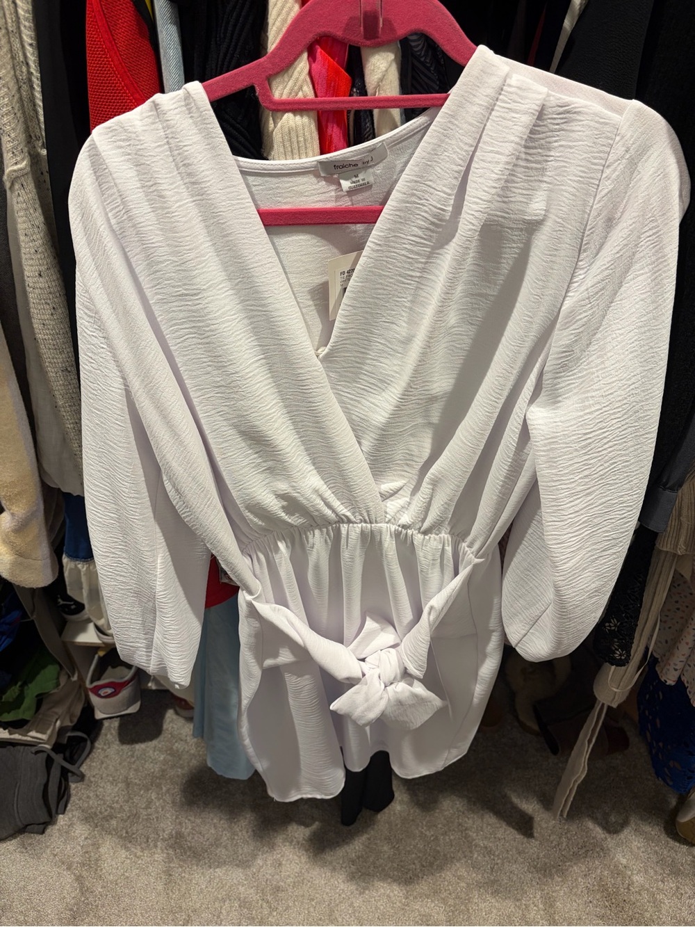 Fraiche by J long sleeve tie front dress